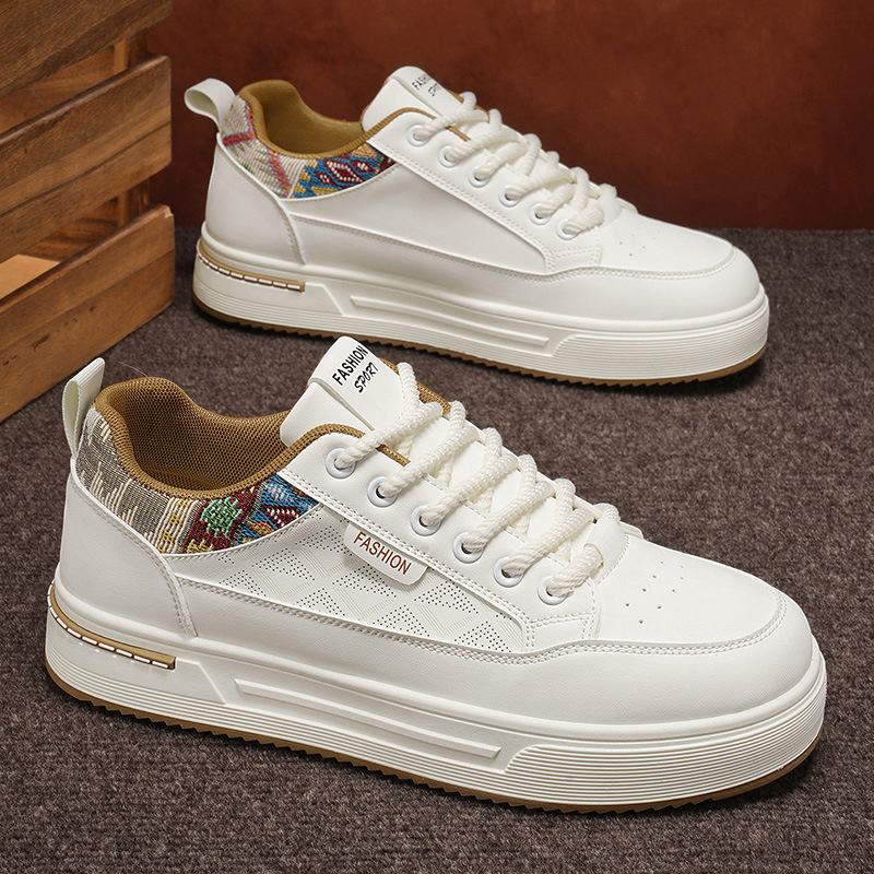 Men s white sneakers 2026 new spring style lightweight casual board shoes vintage retro versatile breathable fashionable sneakers for teenagers